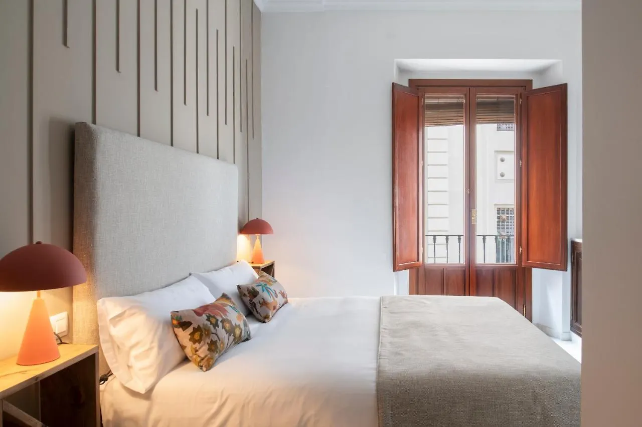Hernando Colon Suite Apartments Sevilla